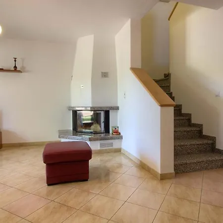 Villa Charming Joy With Private Pool And Sea View Near Medulin Liznjan