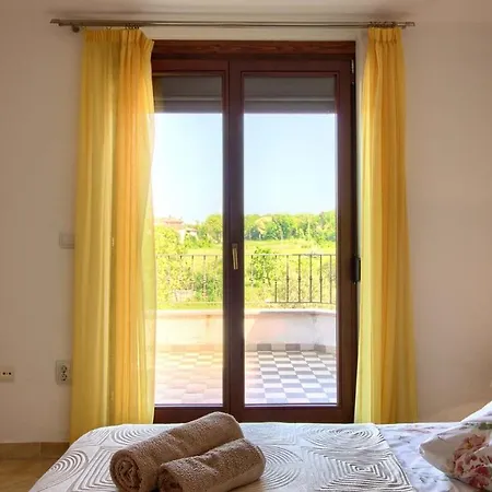 Charming Joy With Private Pool And Sea View Near Medulin Villa Liznjan