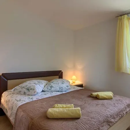 Charming Joy With Private Pool And Sea View Near Medulin *