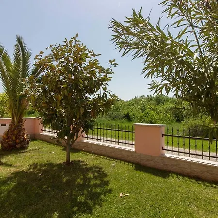 Villa Charming Joy With Private Pool And Sea View Near Medulin