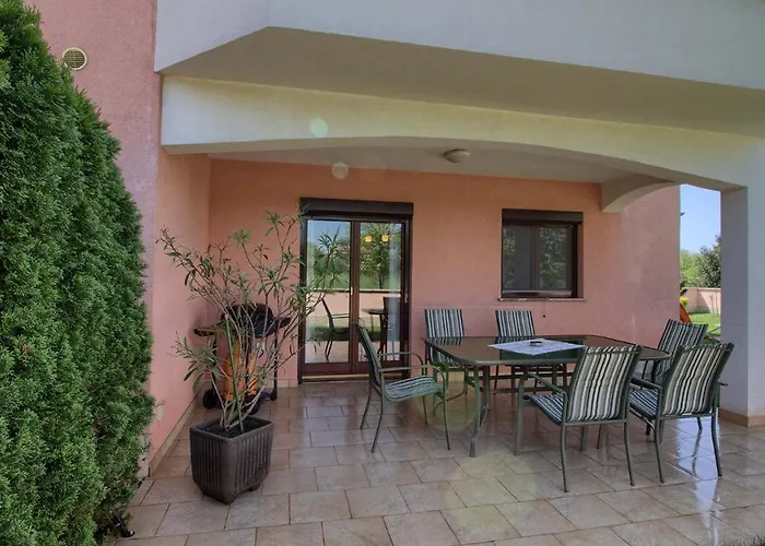 Charming Joy With Private Pool And Sea View Near Medulin Villa *