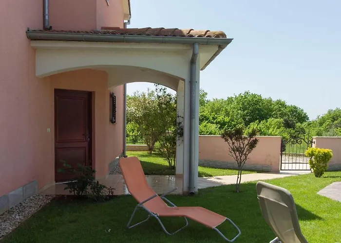 Charming Joy With Private Pool And Sea View Near Medulin