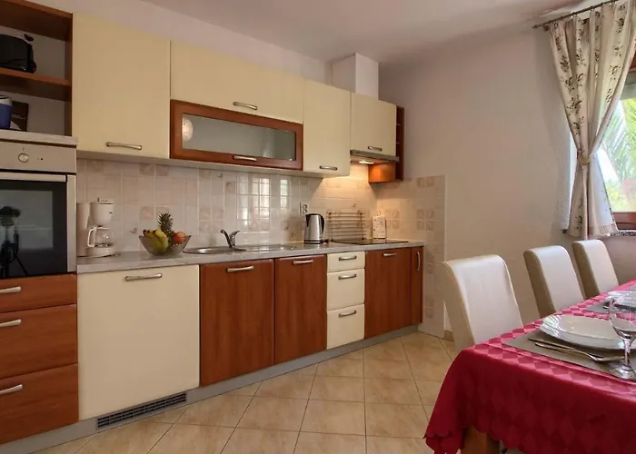 Charming Joy With Private Pool And Sea View Near Medulin