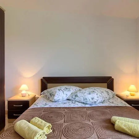 Villa Charming Joy With Private Pool And Sea View Near Medulin