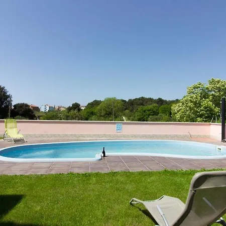 Charming Joy With Private Pool And Sea View Near Medulin Villa